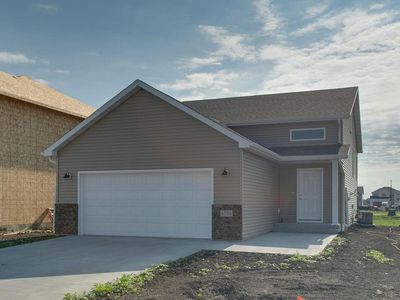 6786 32nd St S, Fargo, ND, 58104