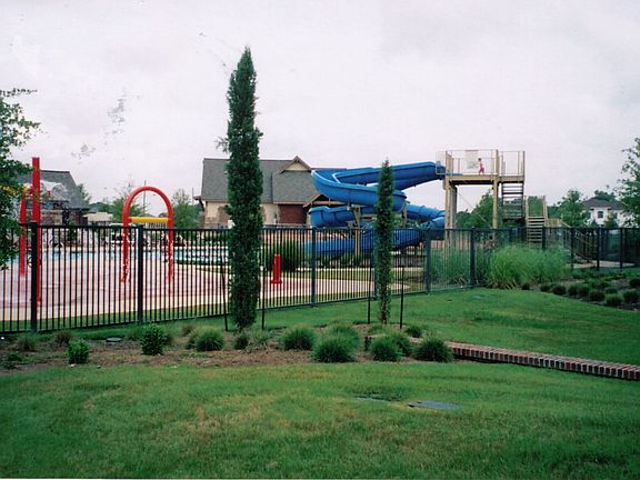 Kiddie Pool & Slide