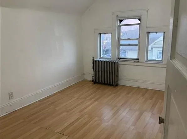 102-20 Remington Street image 2 of 7