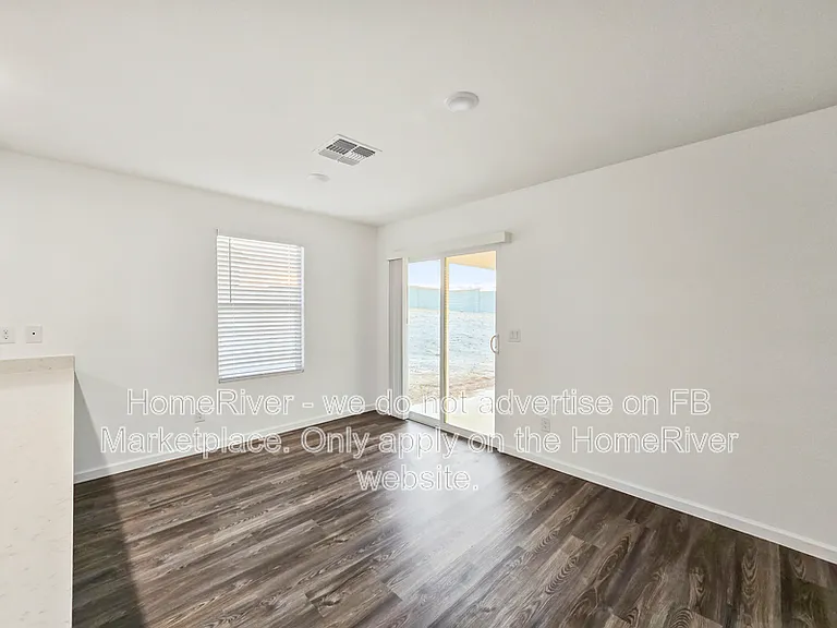 1830 Yance Dr — Photo 12