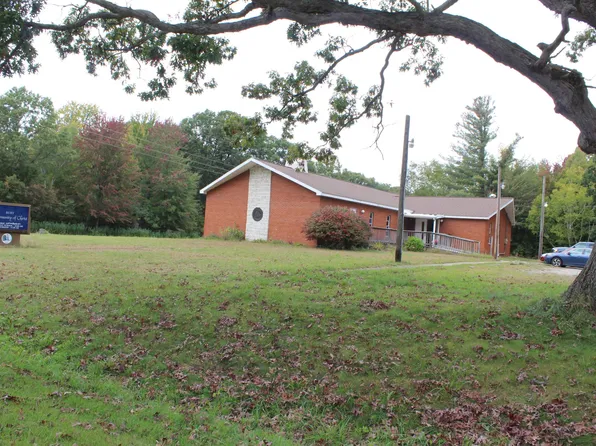 1767 E Burt Rd, Burt, MI 48417