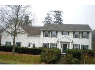 14470 NE Rex Hill Ct, Newberg, OR 97132