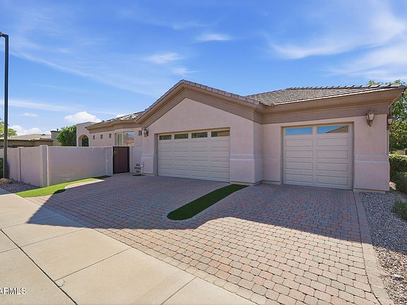 4th image of 821 W ENFIELD Way