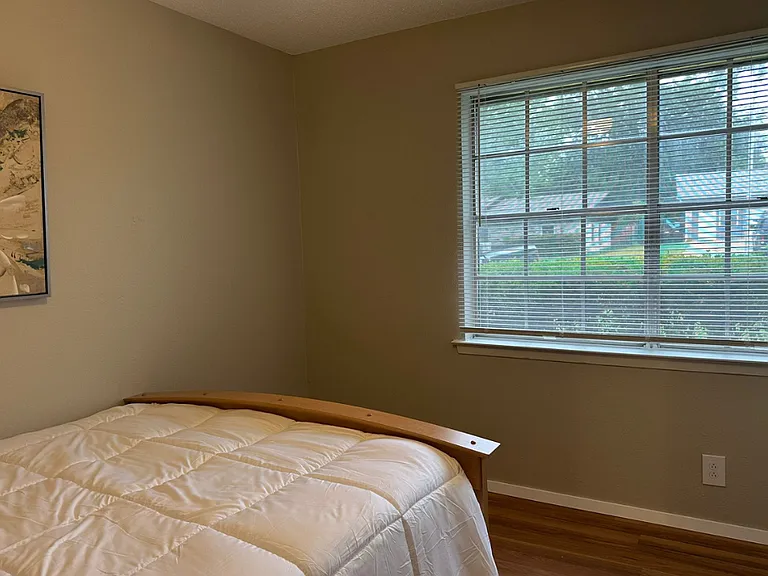1607 Sagebrush Trl — Photo 9