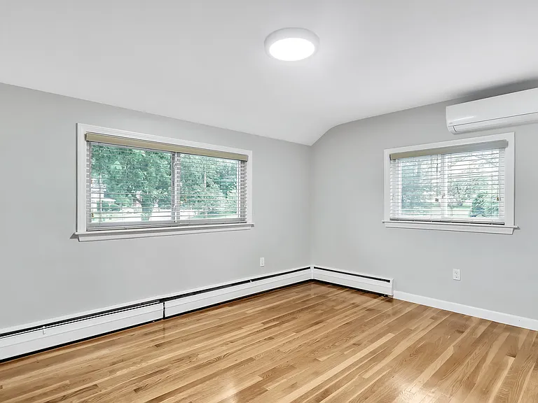 31 Park Cir — Photo 10
