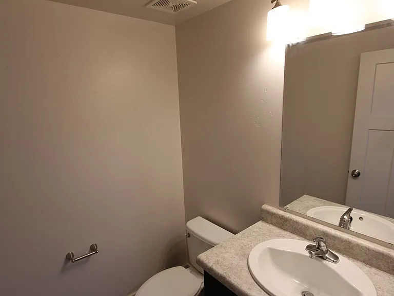 462 Kiowa — Photo 11