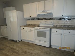 301 N Main St, South Whitley, IN
