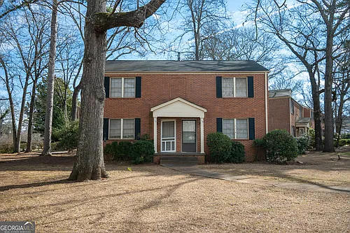130 University Dr Photo 1