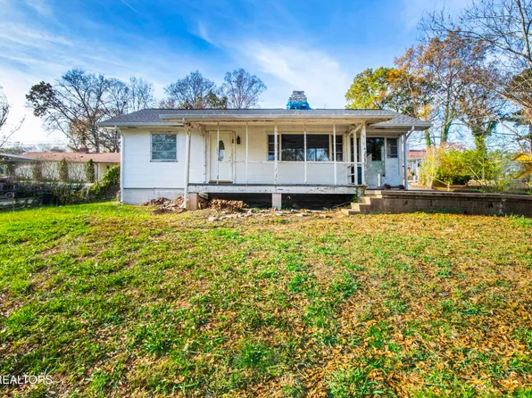 105 Glendale Ln, Oak Ridge, TN 37830