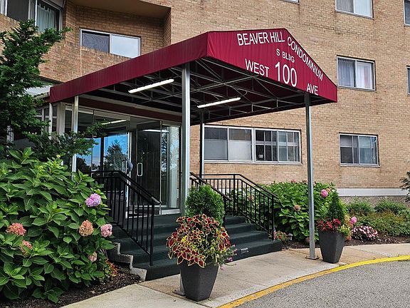 2nd image of 100 West Ave #501-S