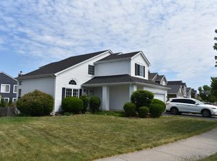 1955 Nutmeg Ln, Naperville, IL 60565