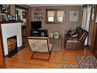 2nd image of 1431 Lowell Ave