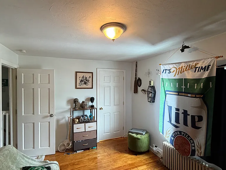 66 Pleasant St — Photo 11