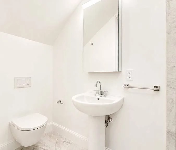 572 Chestnut St — Photo 23