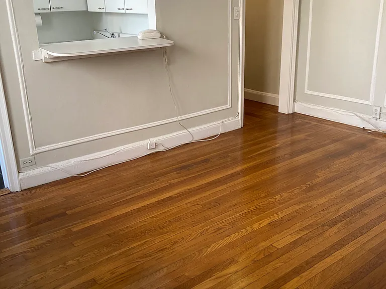321 E 54th St #10G — Photo 10