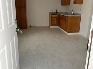 8210 Denbo St, Paramount, CA 90723