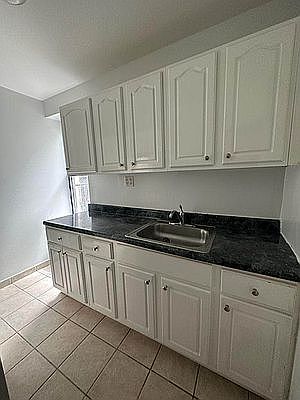 1st image of 2224 Amsterdam Ave #4