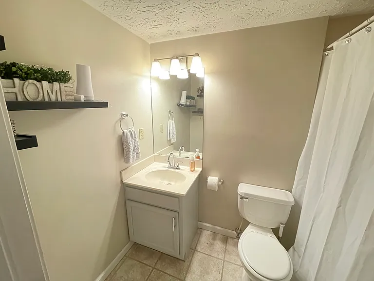 1100 Horsemans Ln #38 — Photo 11
