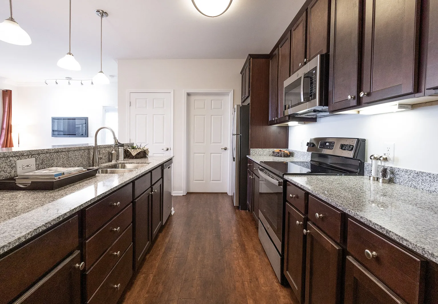 Westhaven Luxury Apartments — Photo 2