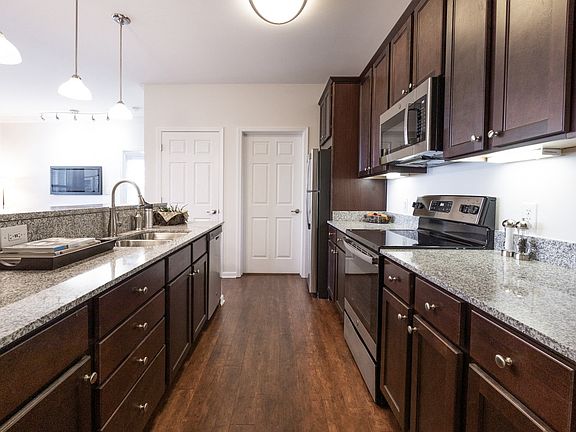 Mirbeau Floor Plan Kitchen at Westhaven Luxury Apartments