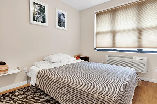 Rented by Cooper & Cooper Real Estate | media 10