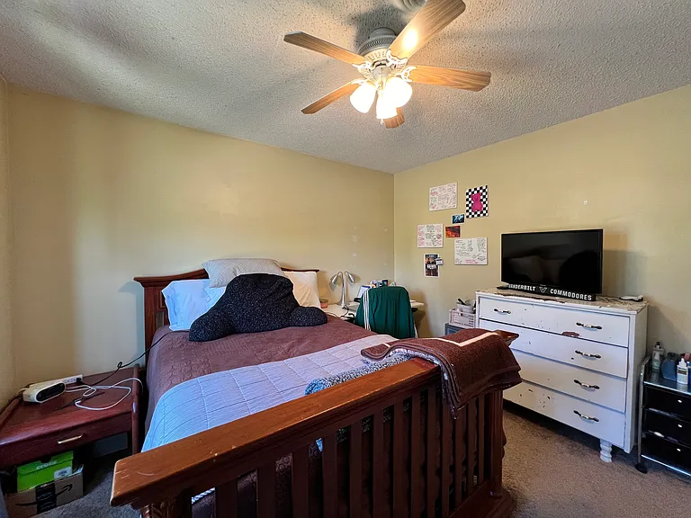 1819 Wedgewood Ave — Photo 11