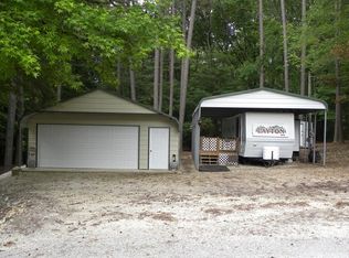 552 Bluff Rd, Big Sandy, TN 38221