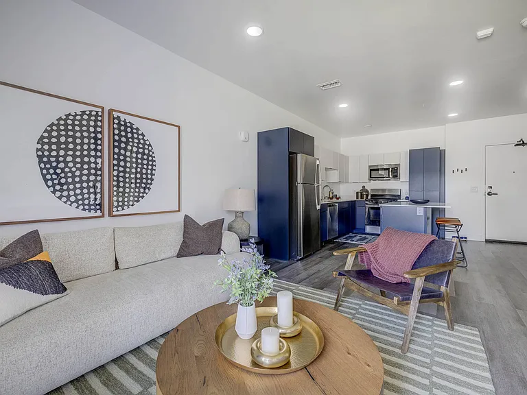 The Opal Apartments — Photo 3