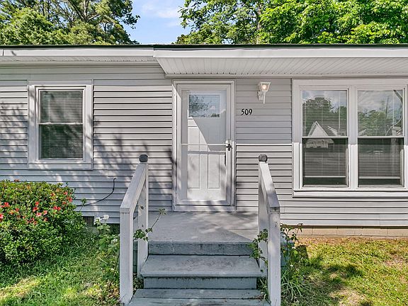 3rd image of 509 E Richardson Ave