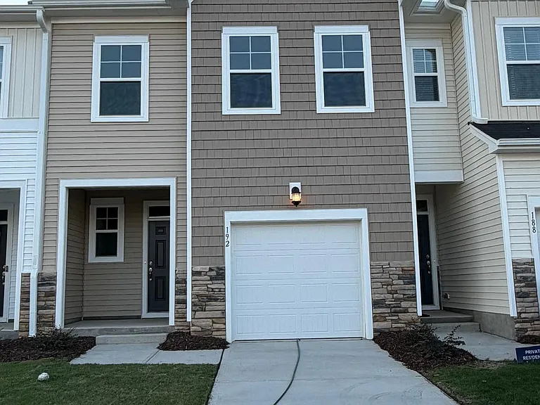 192 Lily Patch Ln — Photo 2