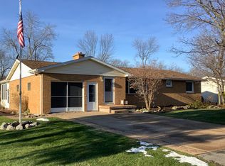 1593 S Bend Ln, Lake View, NY 14085