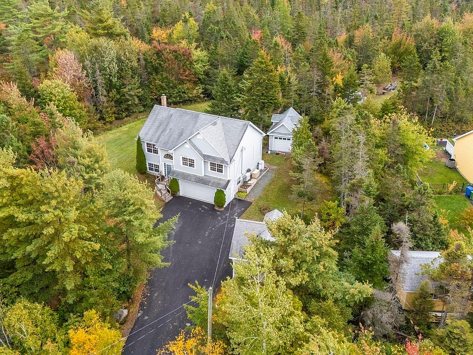 1st image of 521 Piggott Ave