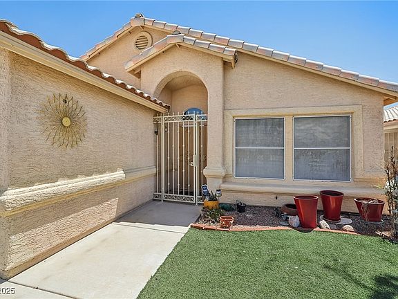 4th image of 5580 Lonesome Biker Ln