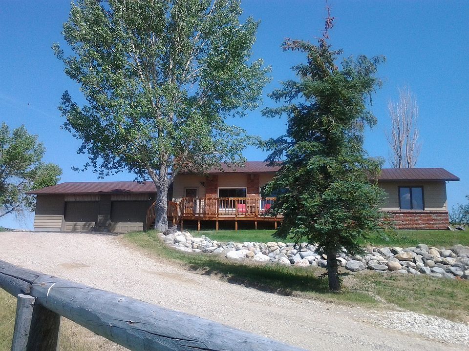 Front of House from Driveway