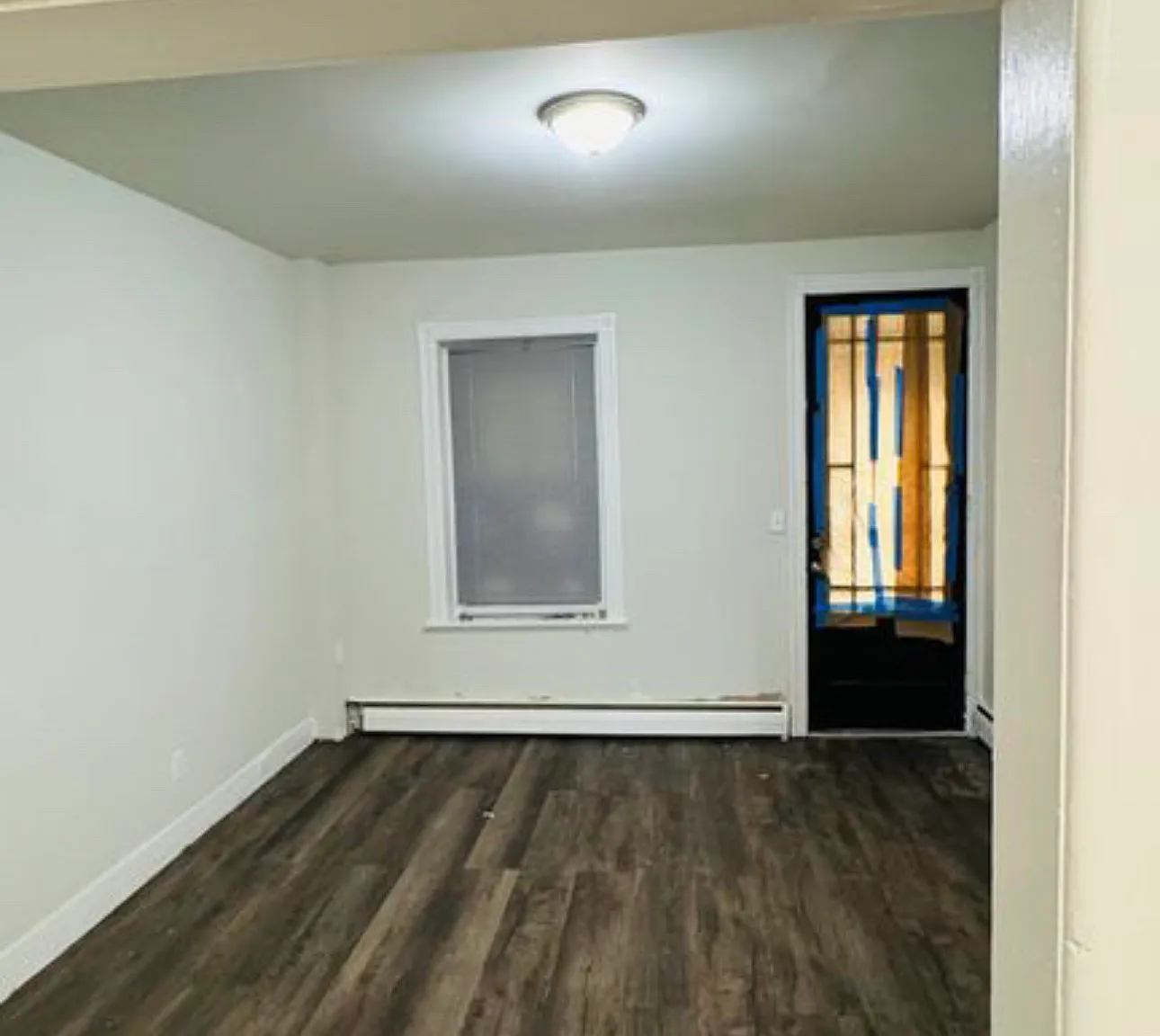 2 bed, 1.5 bath, 988 sqft, $1,600 — Photo 3