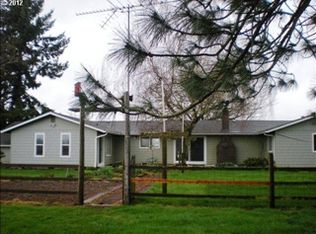 39095 Shelburn Dr, Scio, OR 97374