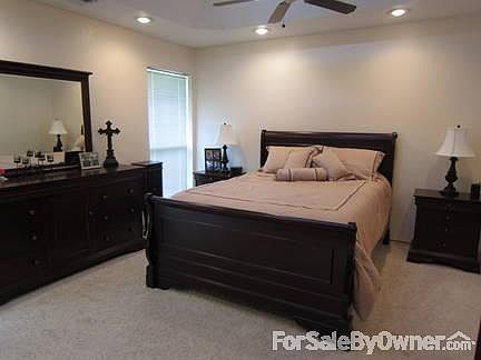 Kitchen
						:
						New Tile & Recessed Lighting