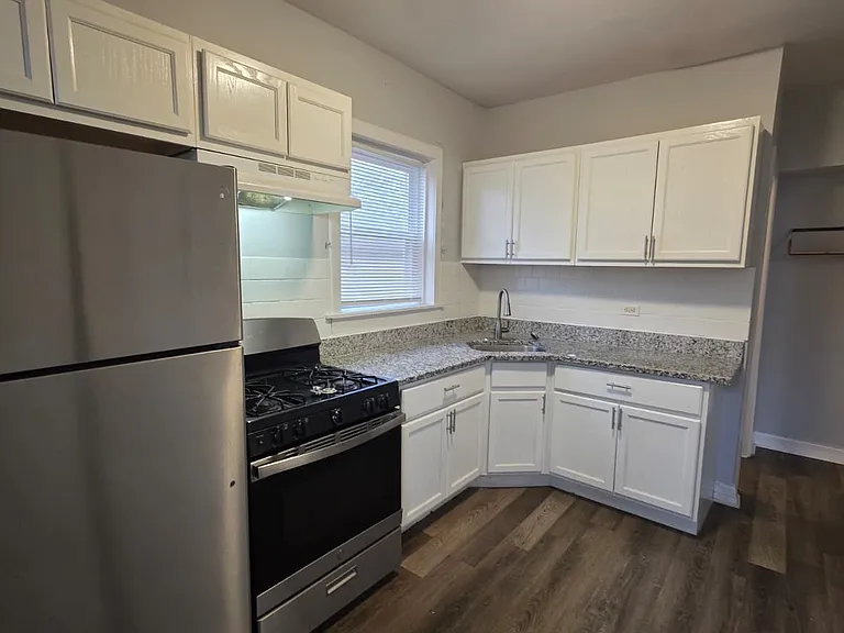 1436 E 71st Pl #1 — Photo 6