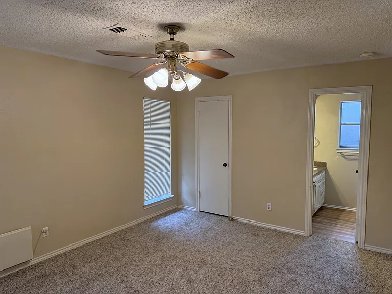 1706 Wisteria St — Photo 12