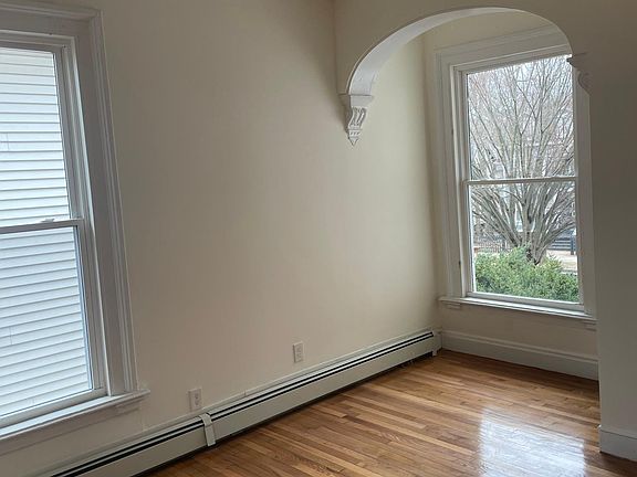 3rd image of 591 Elm St APT 2