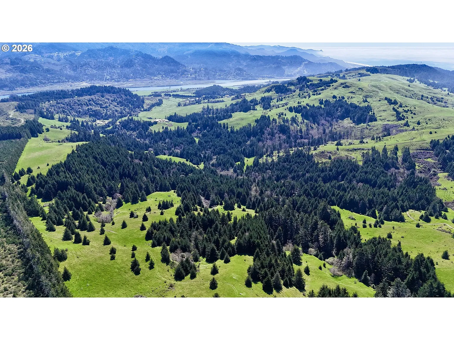 0 N Bank Rogue #2191 photo 1