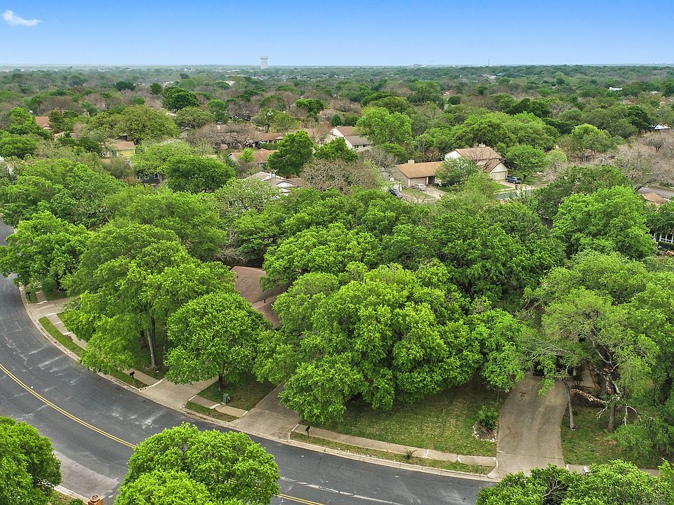 1st image of 11405 Bristle Oak Trl