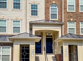 9637 Block St, Lanham, MD 20706