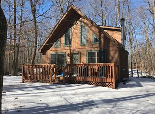 235 Elk Run Rd, Pocono Lake, PA 18347