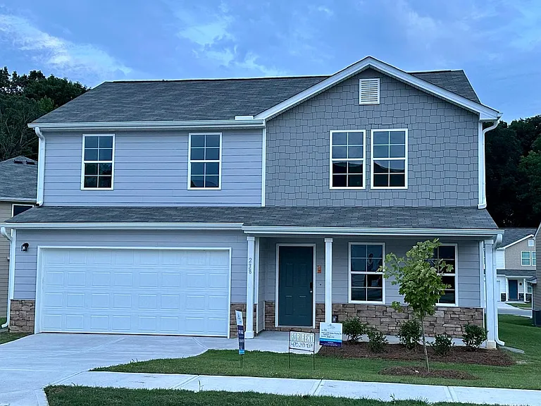 238 Golden Raintree Dr — Photo 1