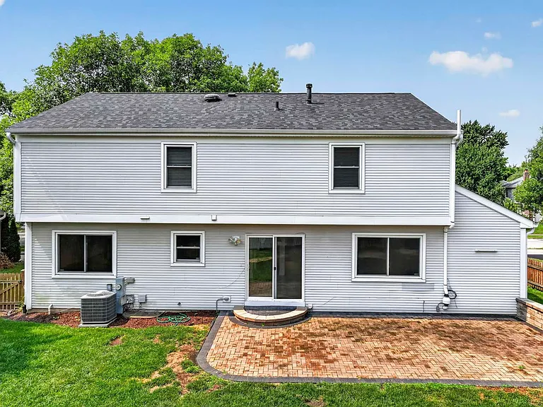 2158 Countryside Cir — Photo 40