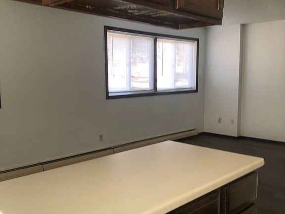 4th image of 228 S Garfield Ave #3