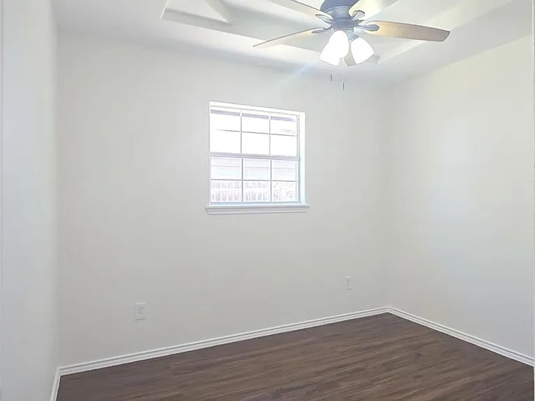2415 Heather Ave — Photo 20