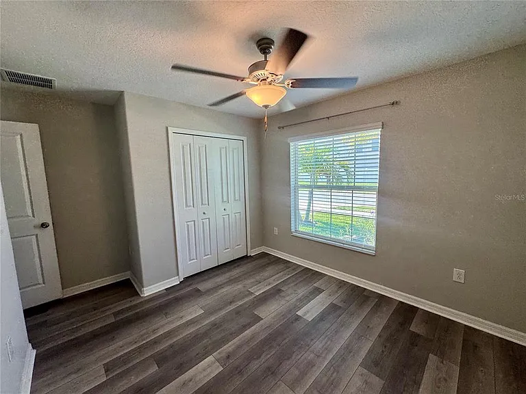 929 Anchor Bend Dr — Photo 21