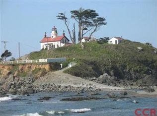 205 King St, Crescent City, CA 95531